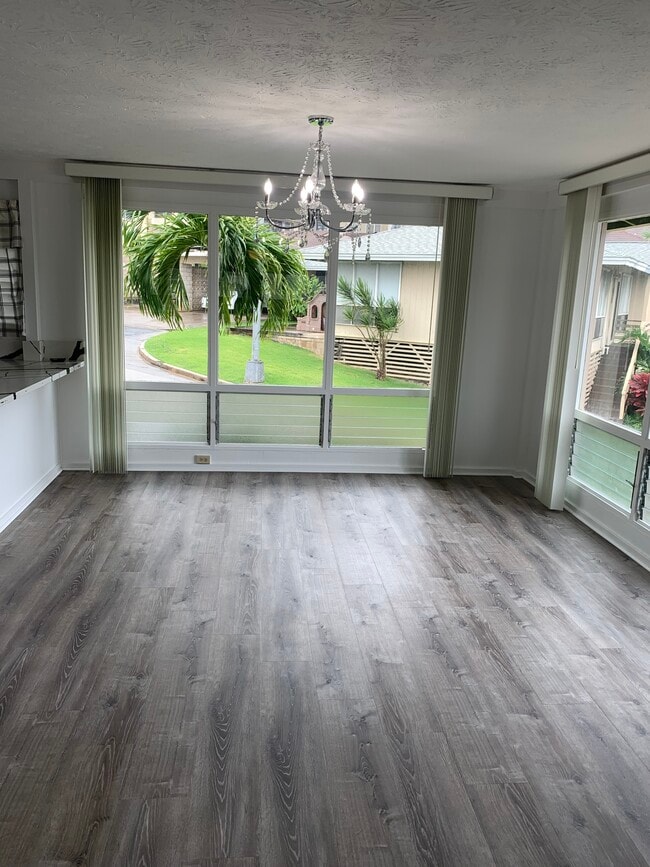 Building Photo - 3340 Ala Laulani St