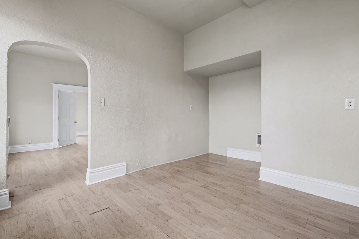 Building Photo - 3602 1/2 W Colorado Ave