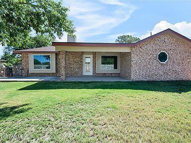 Building Photo - 5617 Costa Blanca Pl