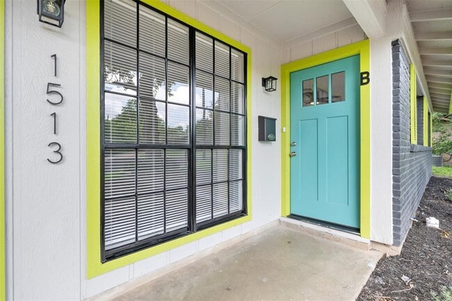 Building Photo - 1513 Braes Ridge Dr