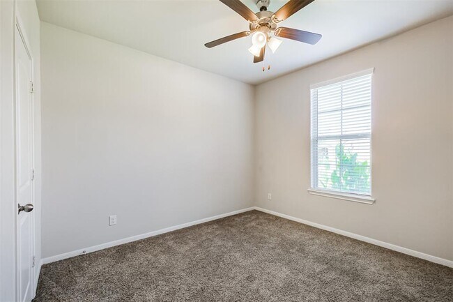 Building Photo - 18222 Sunniberg Ct