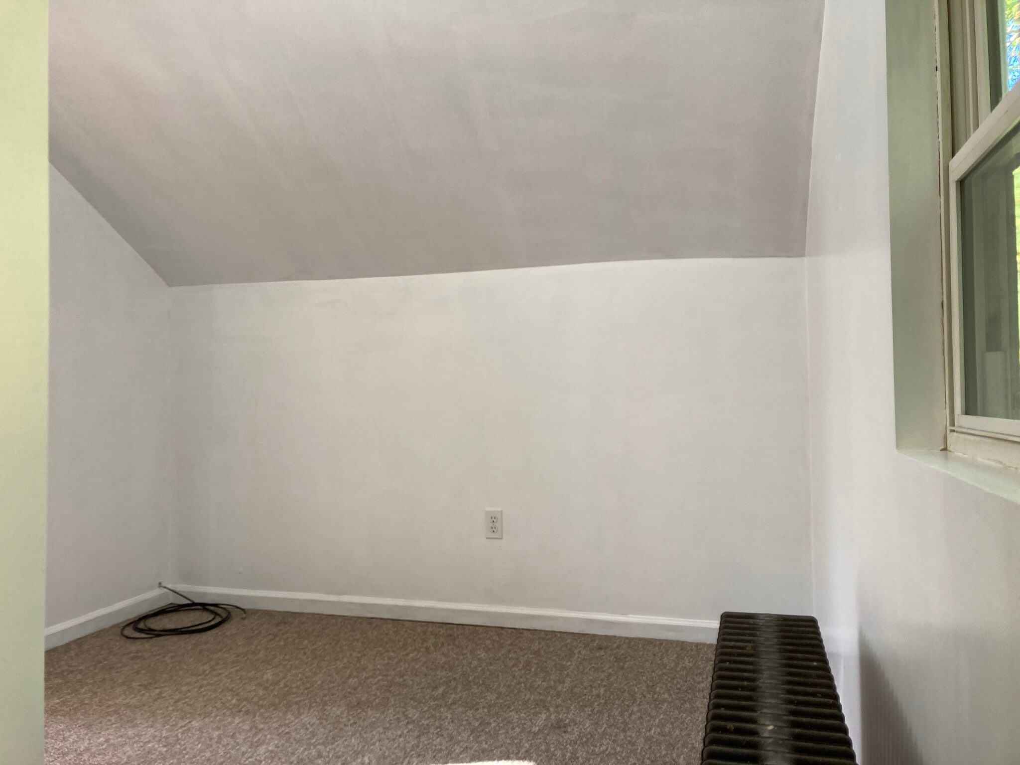 Sitting Room - 816 14th Ave