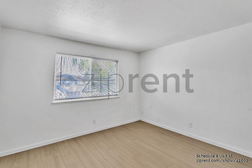 Building Photo - 2260 Partridge Way