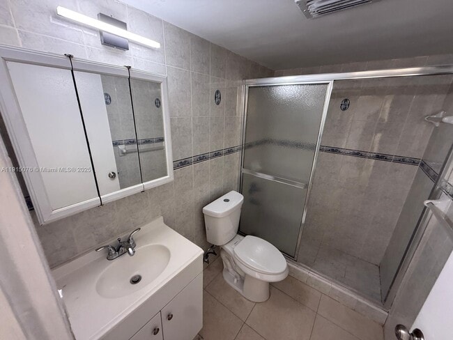 Building Photo - 1933 SW 7th St