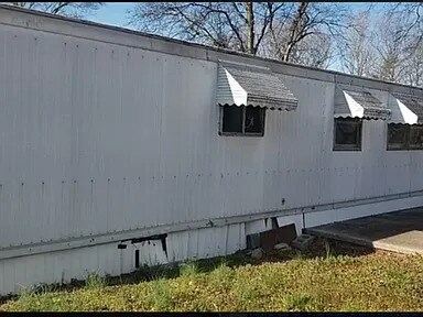 Building Photo - 1 Bedroom 1 Bathroom