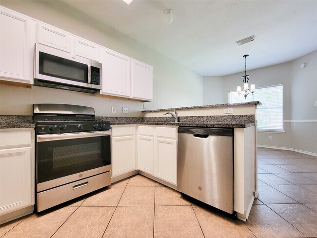 Building Photo - 12226 Cardston Ct