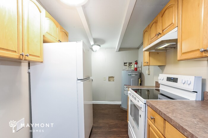 Building Photo - 6311 Sprinkle Dr N