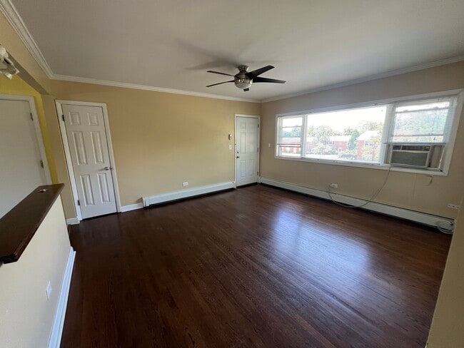 Building Photo - 236 Johnson St