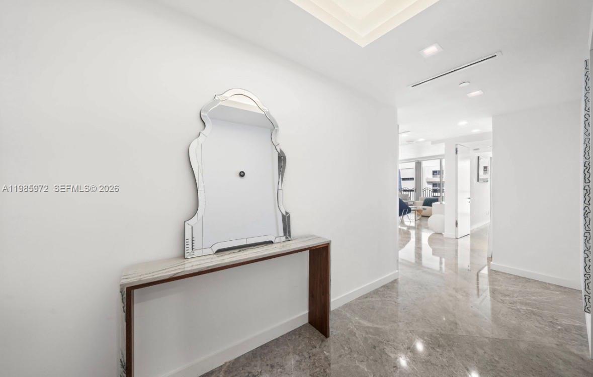 Building Photo - 1500 Ocean Dr