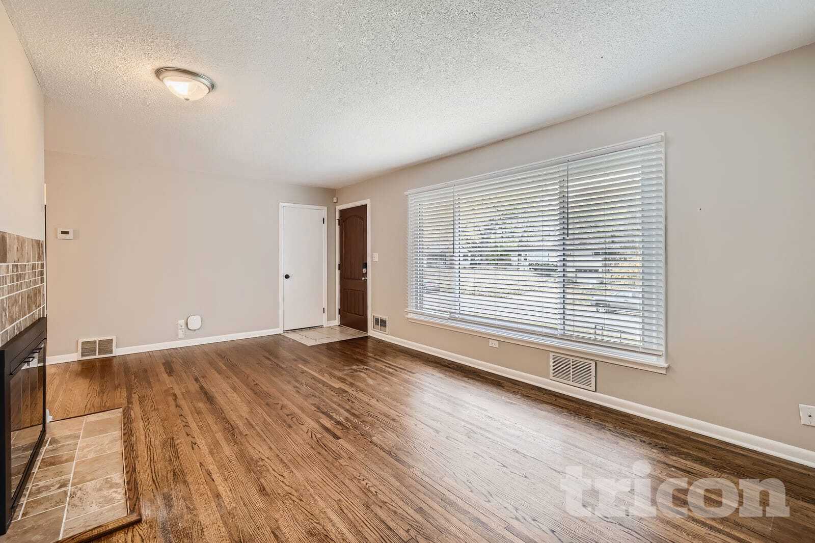 Building Photo - 4020 Nevada Ave N