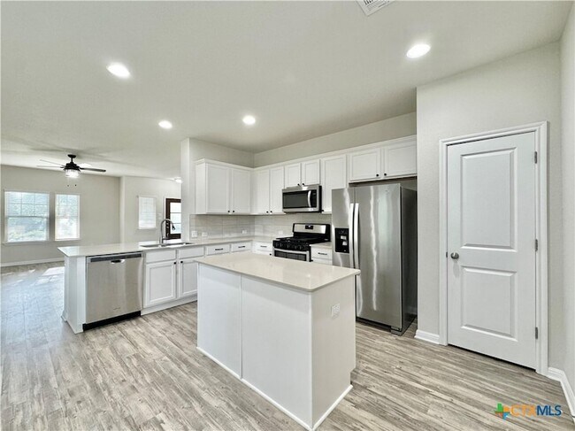 Building Photo - 1728 Cherokee Nation Trl