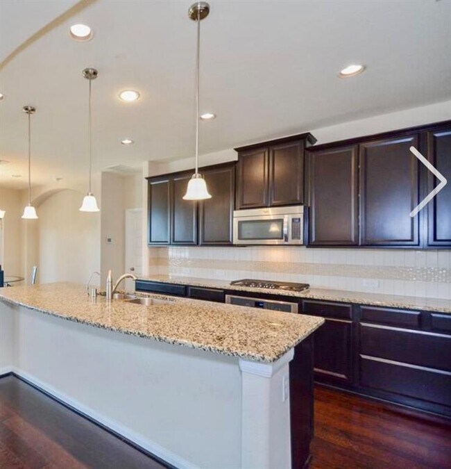 Building Photo - 4627 Windsong Creek Ln