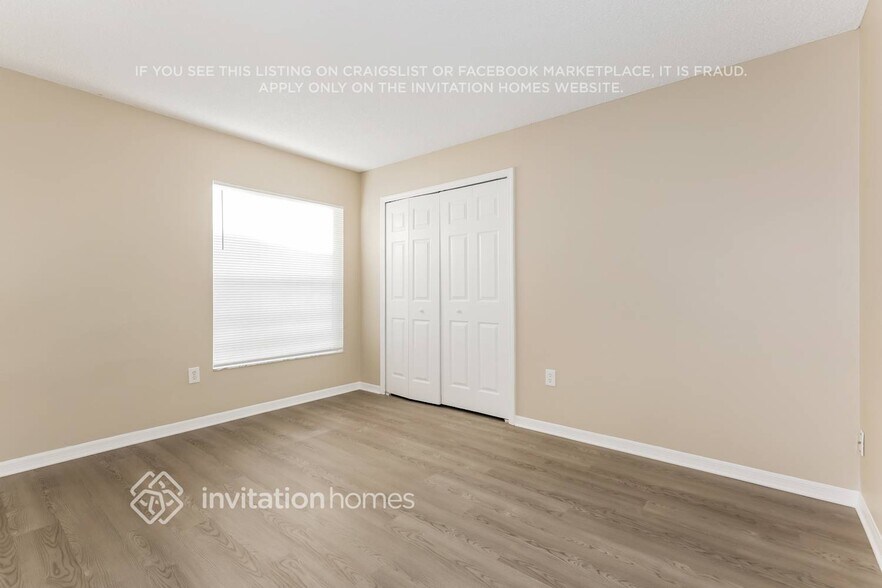 Building Photo - 1803 Landside Dr