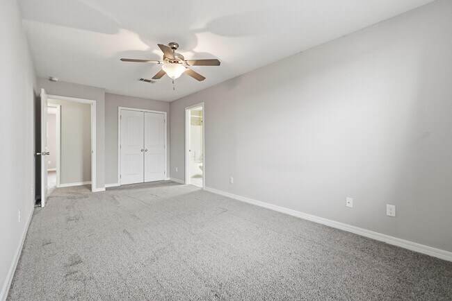 Building Photo - 1949 Mooring Dr