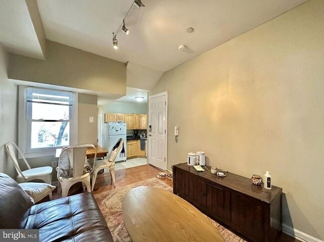 Building Photo - 1842 N Bouvier St