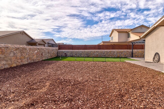 Building Photo - CHARMING EASTSIDE EL PASO HOME