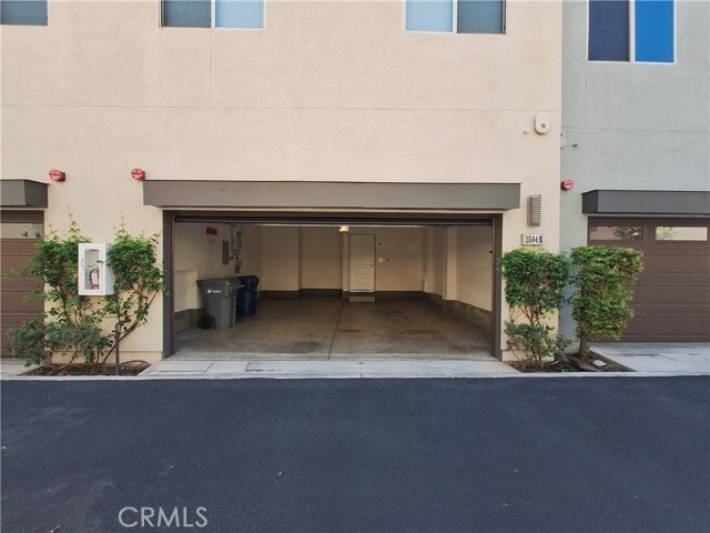 Building Photo - 1504 W Artesia Square