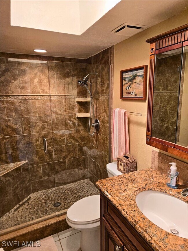 Building Photo - 8445 Charter Club Cir