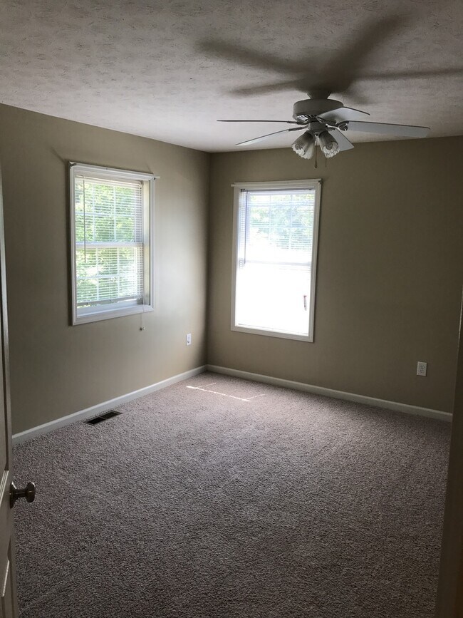 Building Photo - 2 Bedroom Townhouse Available July 2026;  Monthly rent $1,895