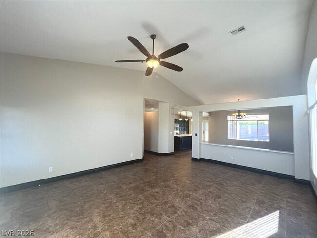 Building Photo - 1667 Tangerine Rose Dr