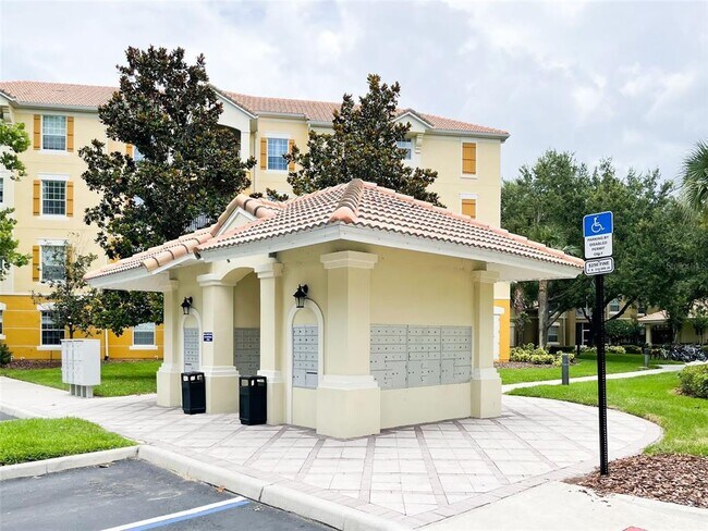 Building Photo - 3368 Robert Trent Jones Dr