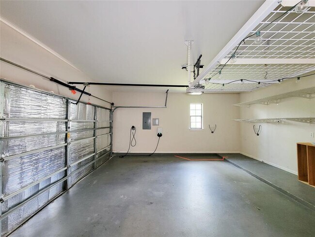 Building Photo - 3925 Gibson St