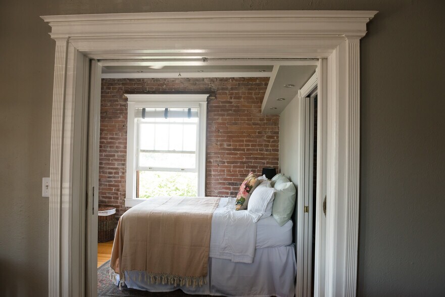 Bedroom 3 - 921 E 13th Ave, 5A