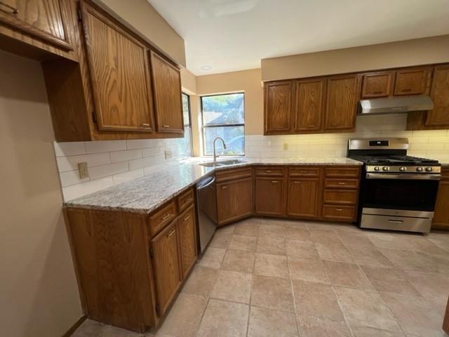 Building Photo - 6500 Robbie Creek Cove