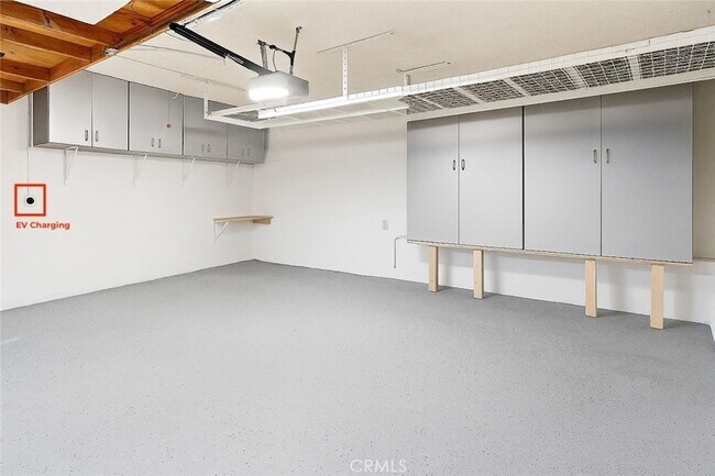 Building Photo - 33791 Mariana Dr