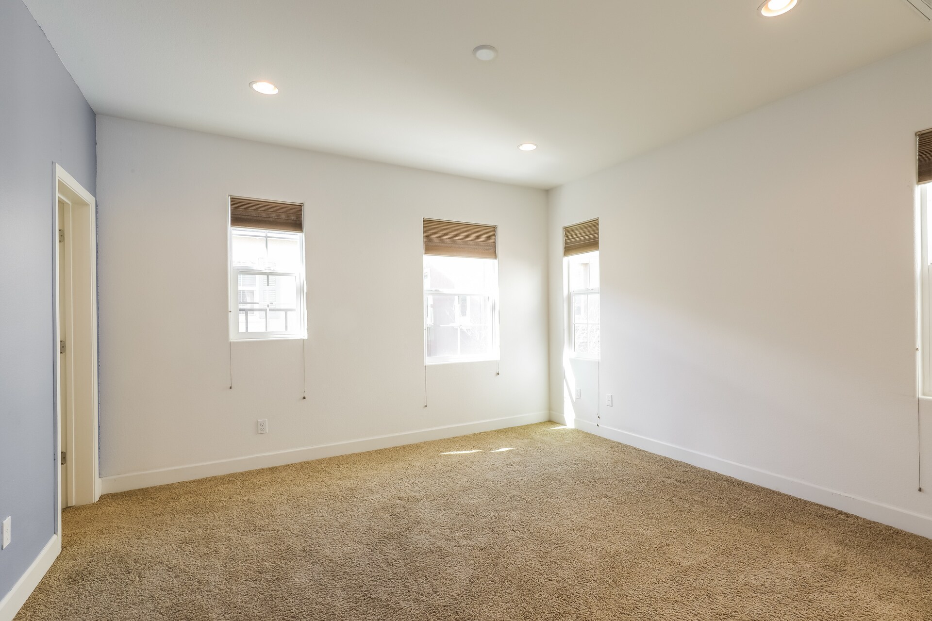 Building Photo - 1591 Sylvia St