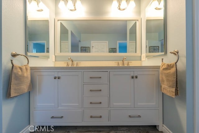 Building Photo - 4951 Park Pl