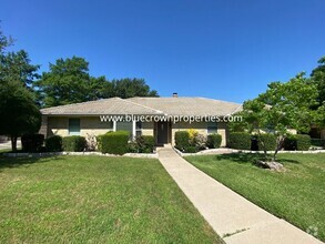 Building Photo - 9 Brookfield Ct
