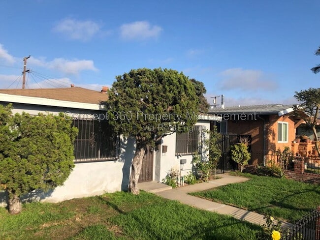 Building Photo - 2268 Myrtle Ave