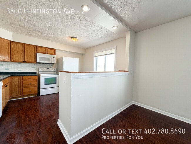 Building Photo - 3500 Huntington Ave