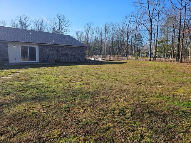 Building Photo - Beautiful 3 Bed 2 Bath Home on 2.5 Acres f...