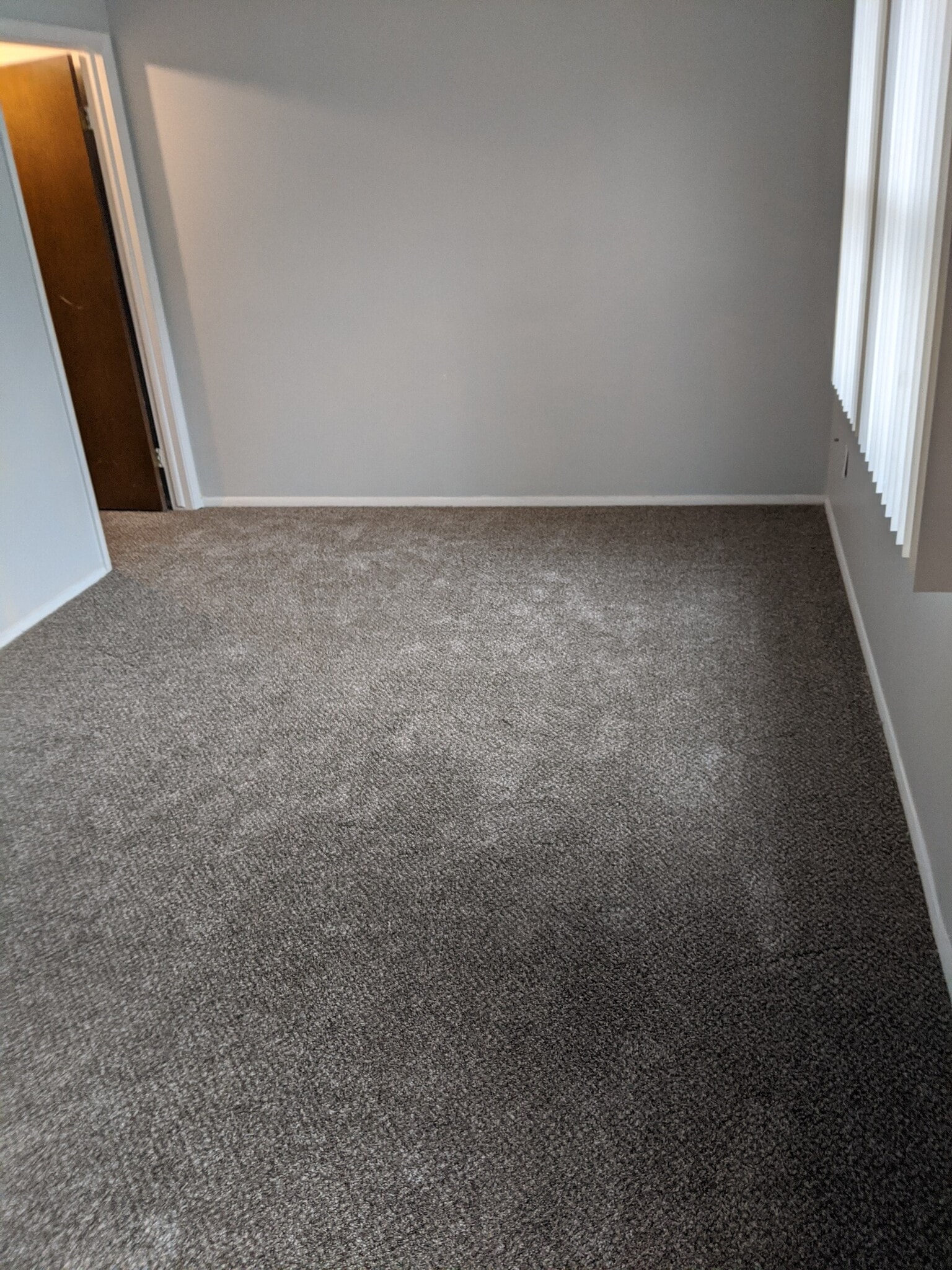 Building Photo - 8236 Knights Bridge Rd