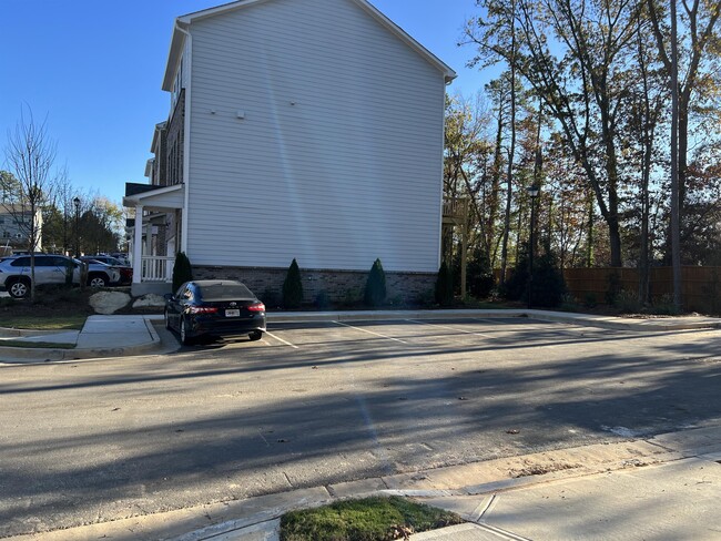 Building Photo - 2267 Graywell Ln