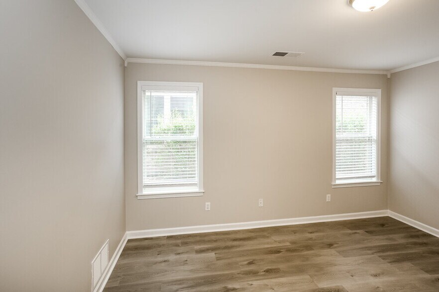 Building Photo - 4235 St Anne Cove