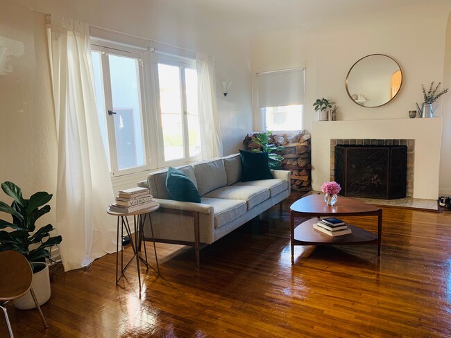 living room - 6360 Orange St