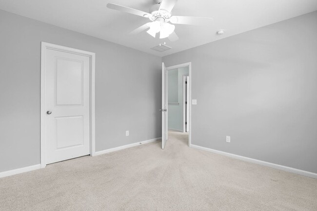 Building Photo - 5-Bedroom Buckhead East Home with Modern Kitchen & Large Fenced Yard