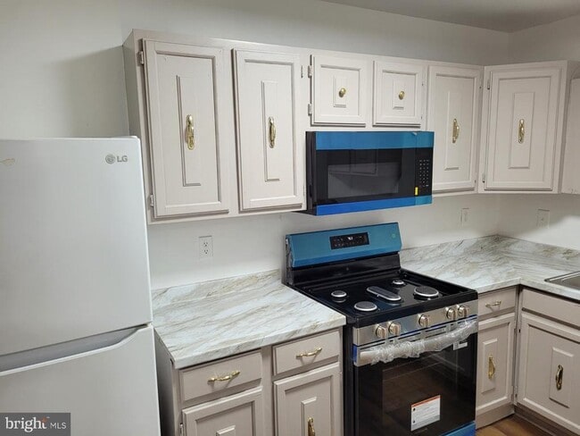 Building Photo - 13571 Princedale Dr