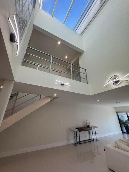 Building Photo - 1127 Boca Cove Ln