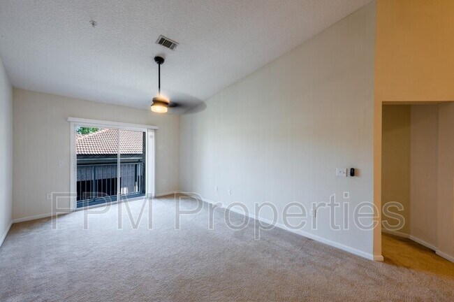 Building Photo - 9505 Armelle Way