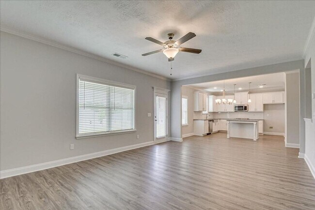 Building Photo - 2551 Traverse Trl