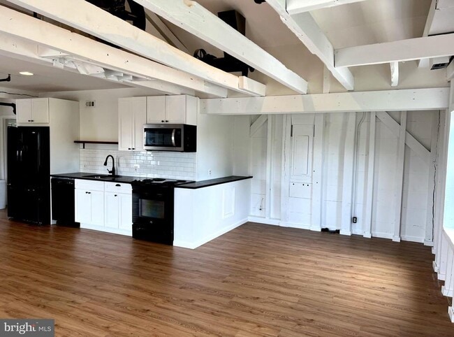 Building Photo - 201 N 23rd St