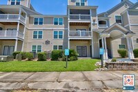 Building Photo - MOVE IN THIS YEAR - FREE MONTH'S RENT IN 1st 90 DAYS!