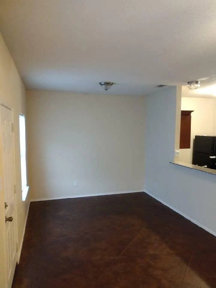 Building Photo - 2343 Aldergate Dr