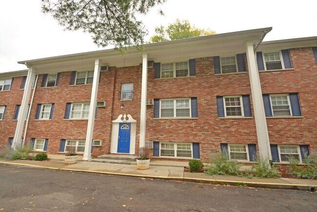 Primary Photo - 3001 N Webster Ave
