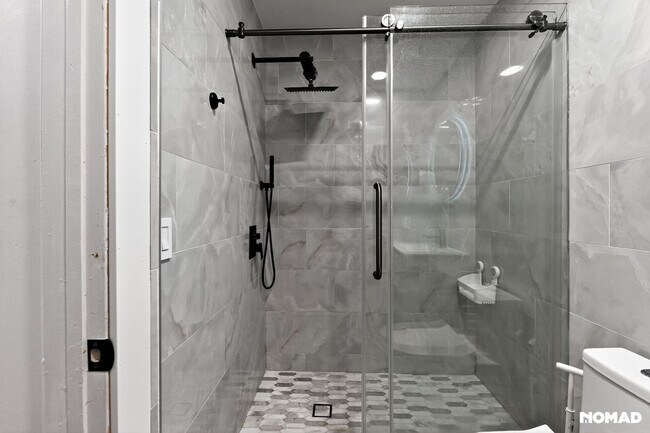 Building Photo - 91 Presidential Dr