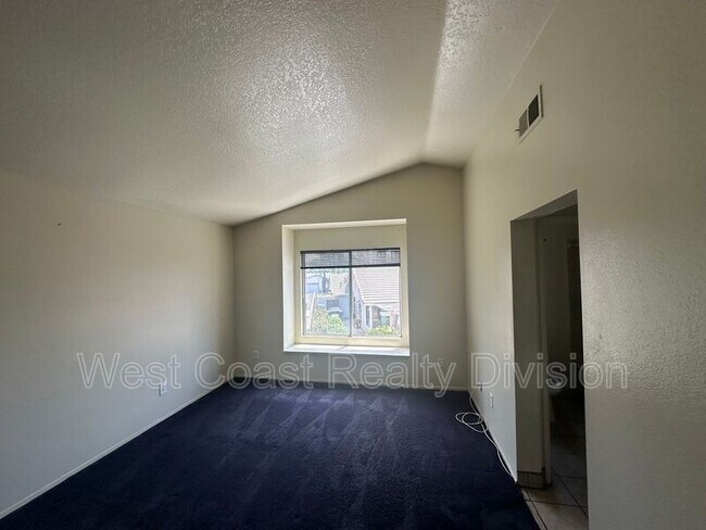 Building Photo - 7049 Arlington Pl